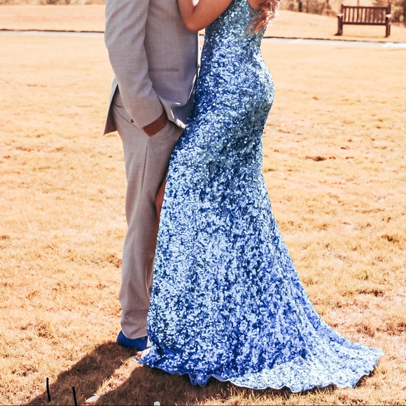 Prom Dress - Picture 3 of 9